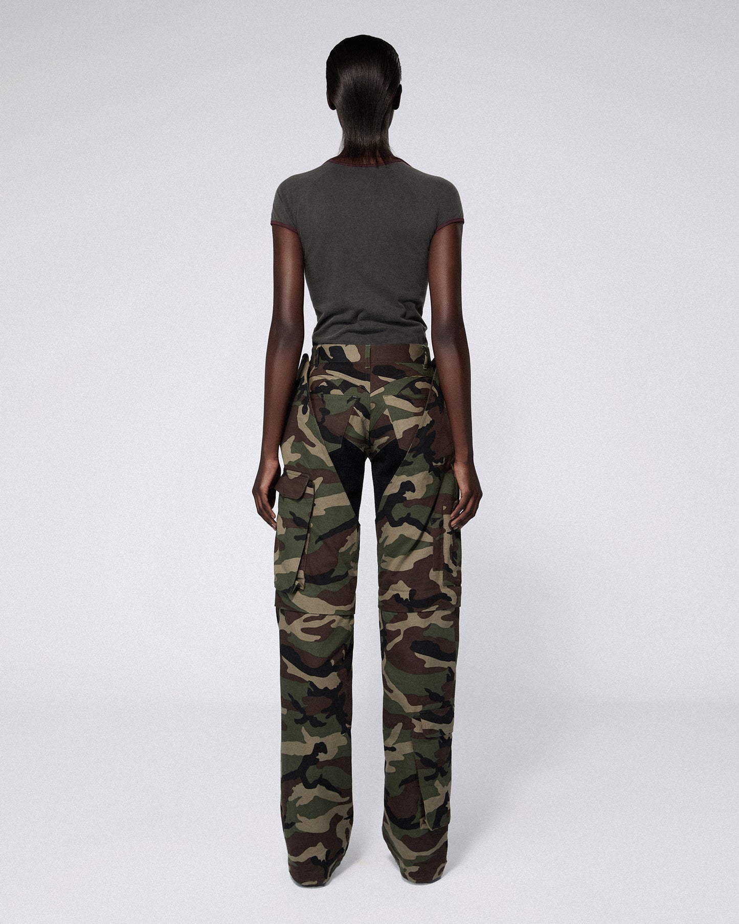 SCRT SRVC - TYPE A TEE CHARCOAL