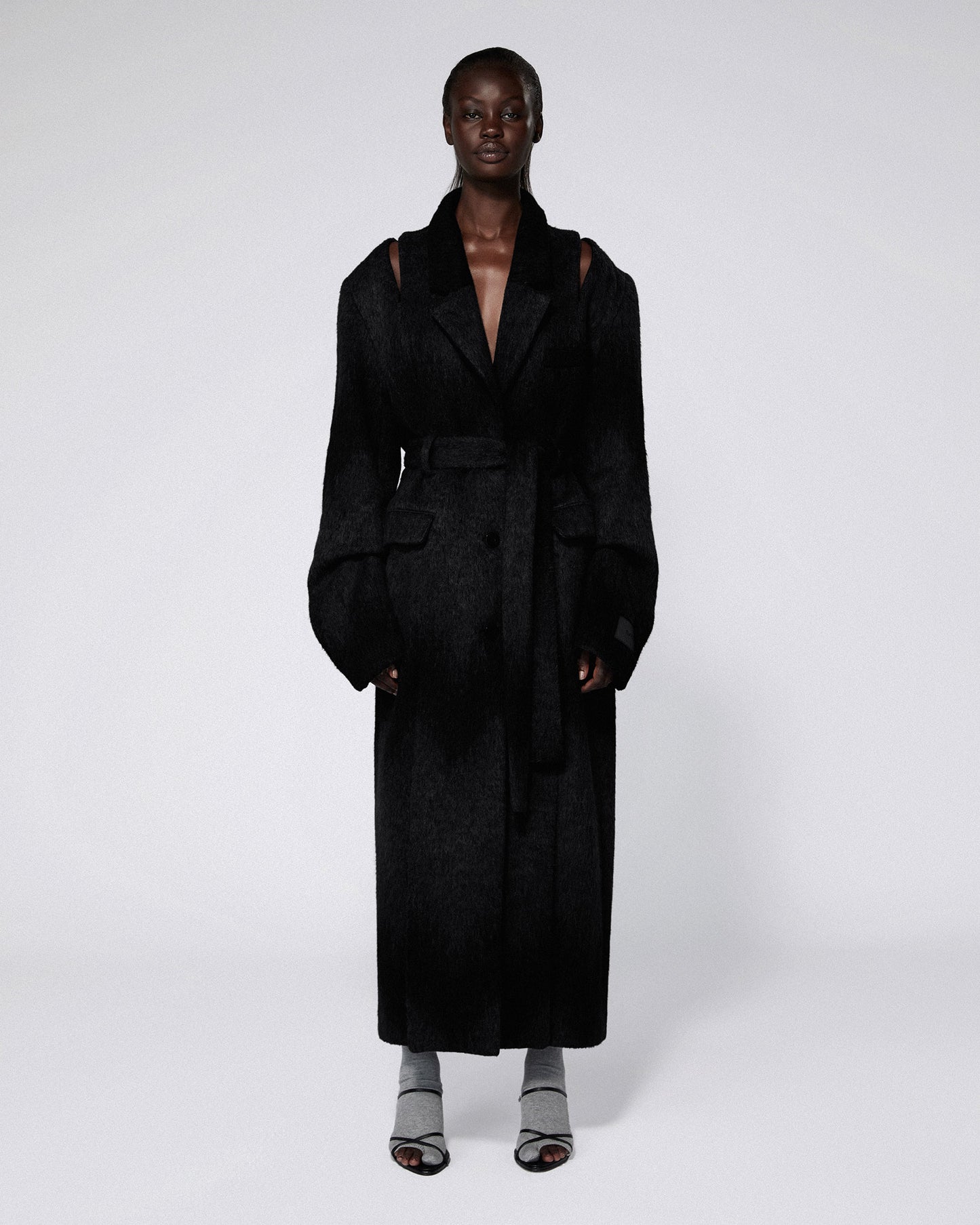 BREAKFAST COAT BLACK