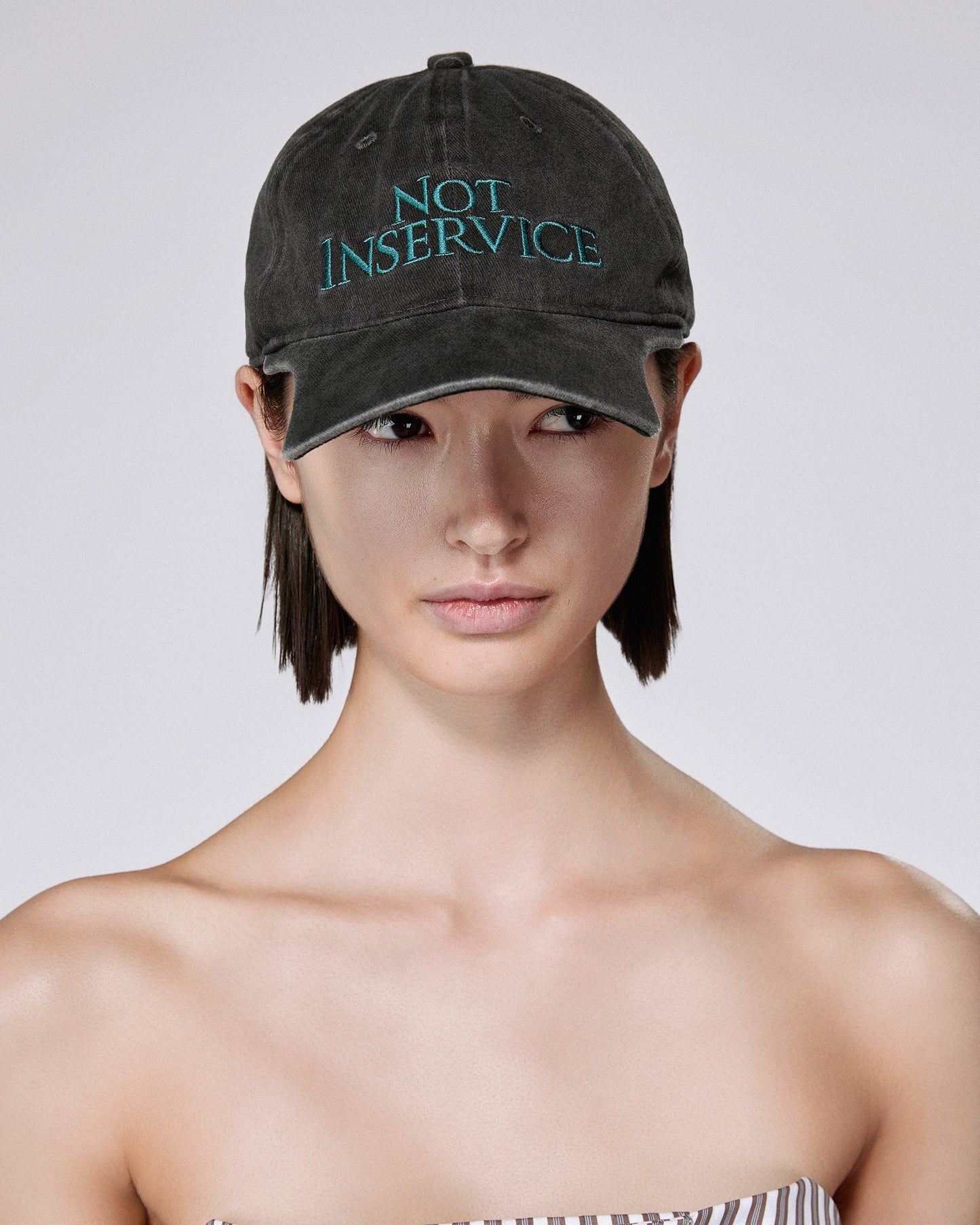 NOT IN SERVICE CAP WASHED BLACK