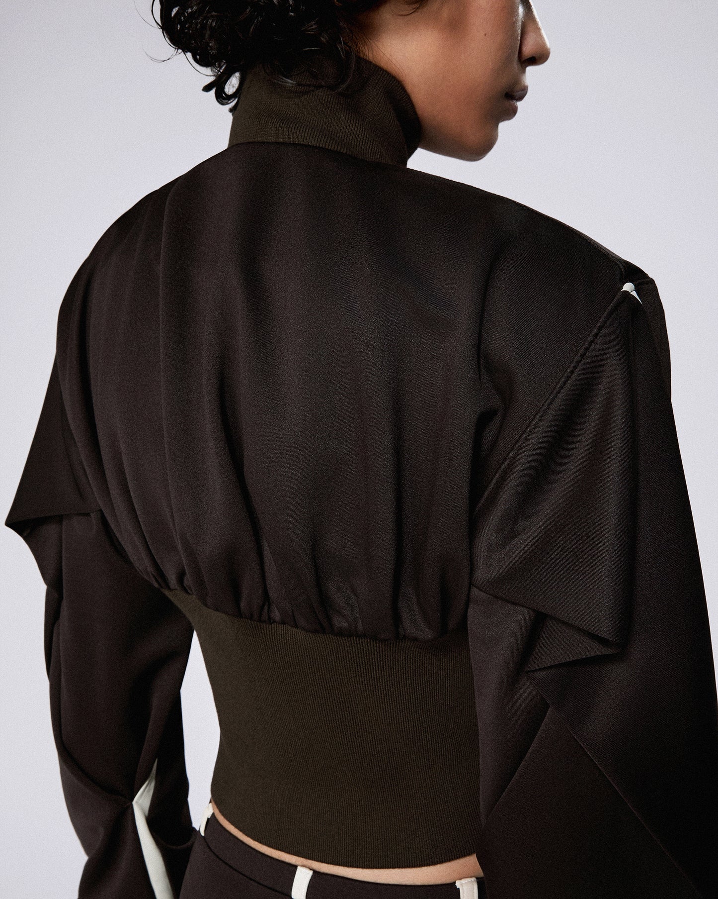 DBL SLEEVE ZIP UP BROWN