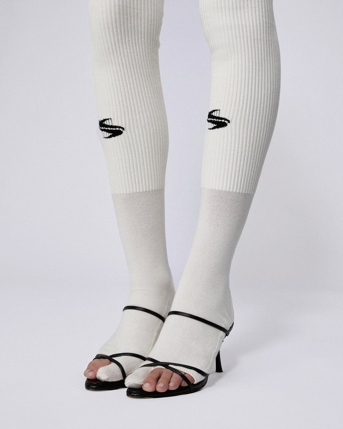 TABI SPORTS SOCKS LONG WHITE
