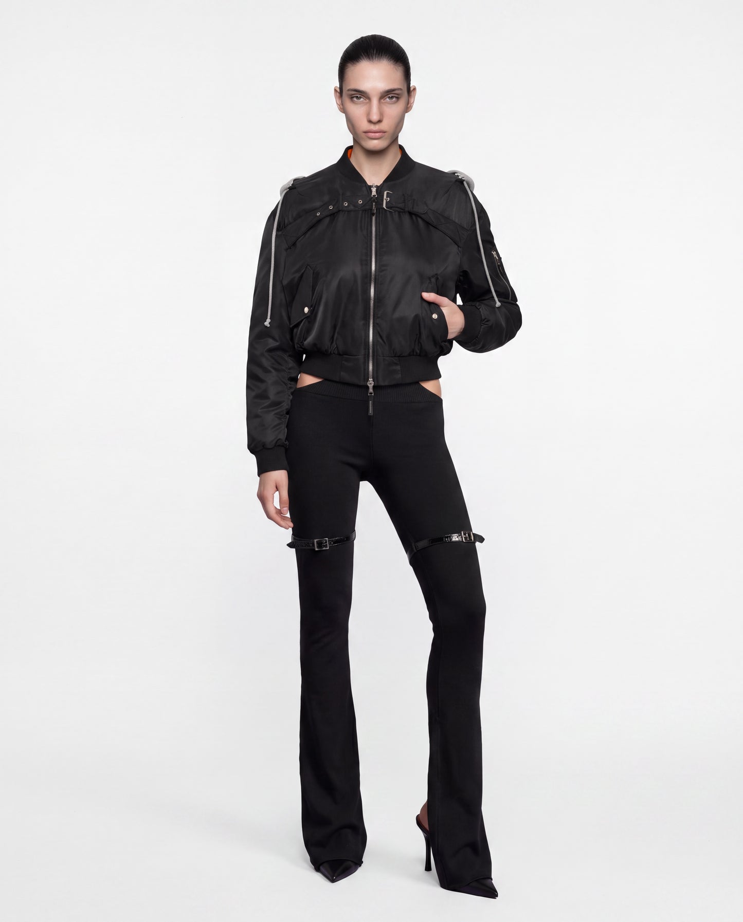 HARNESS HOODED BOMBER BLACK