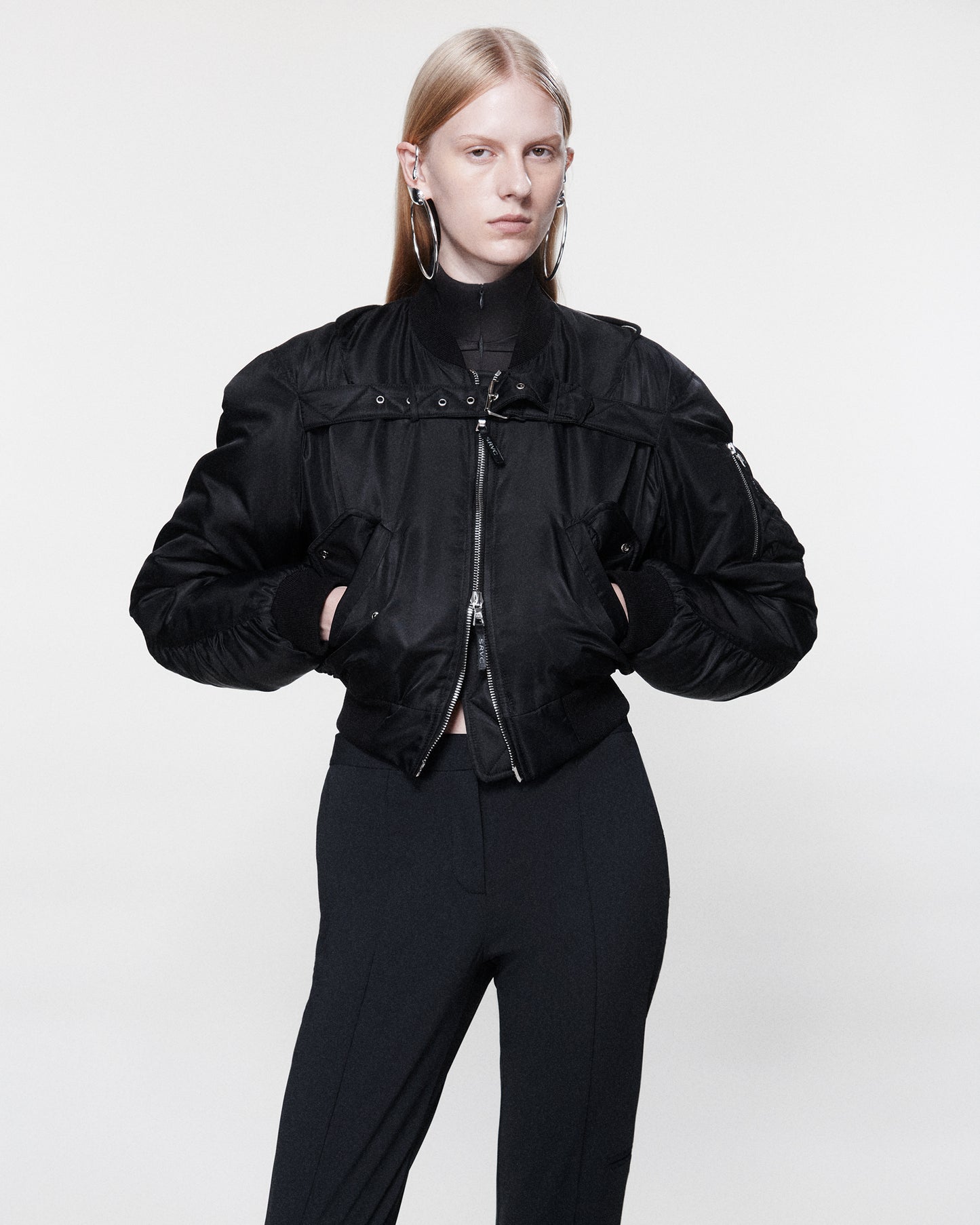 HARNESS BOMBER BLACK