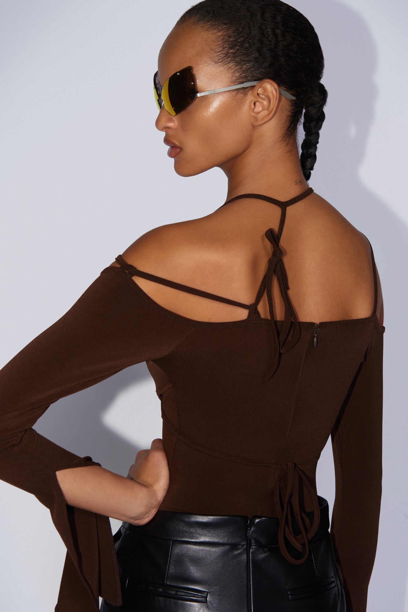 ARMOUR LEOTARD CHOCOLATE