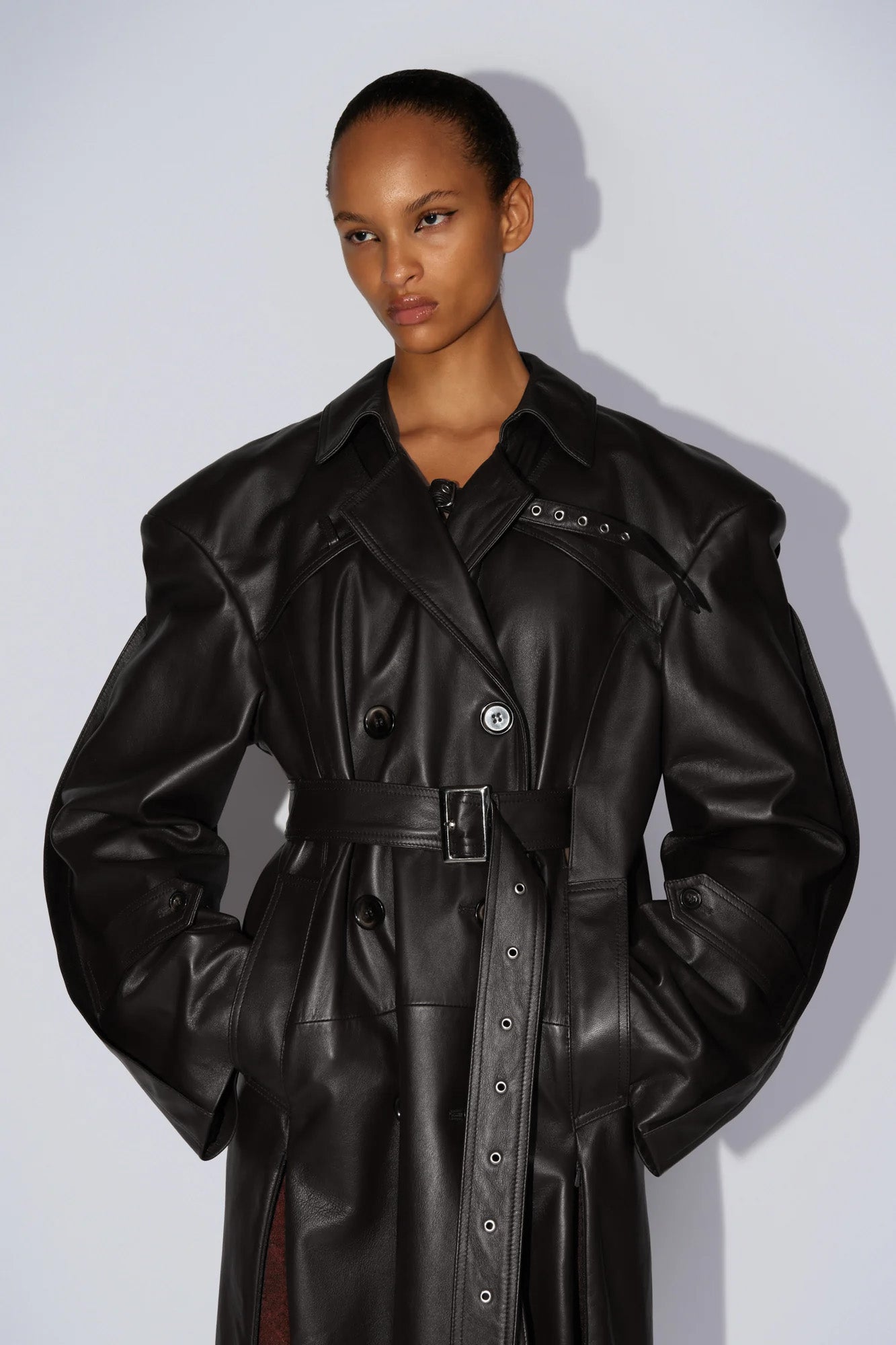 SERVICE TRENCH BLACK